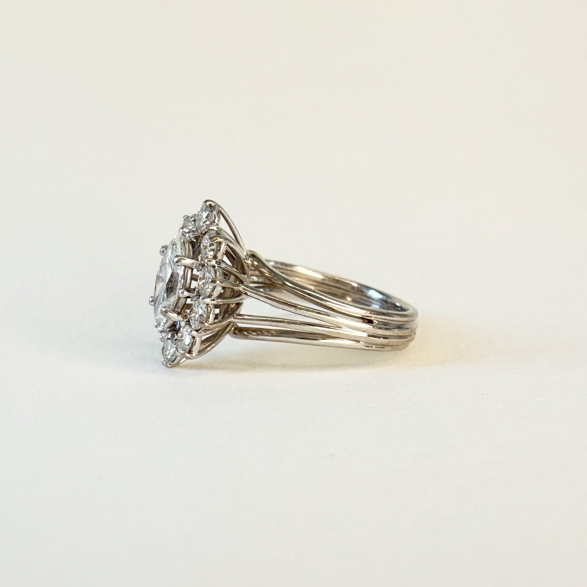 Bague Marquise n°32|Or et diamants