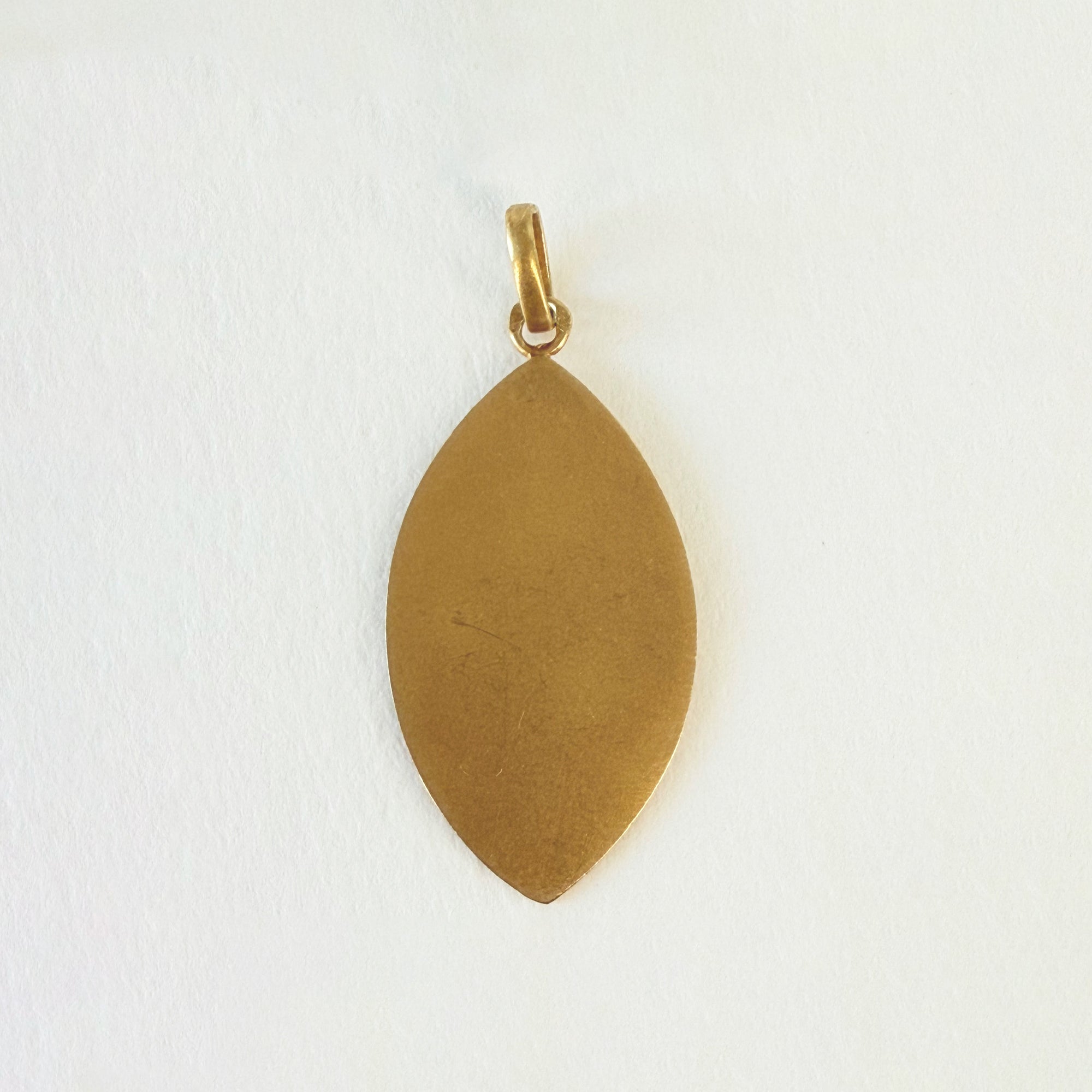 Pendentif n°65|Vierge en or