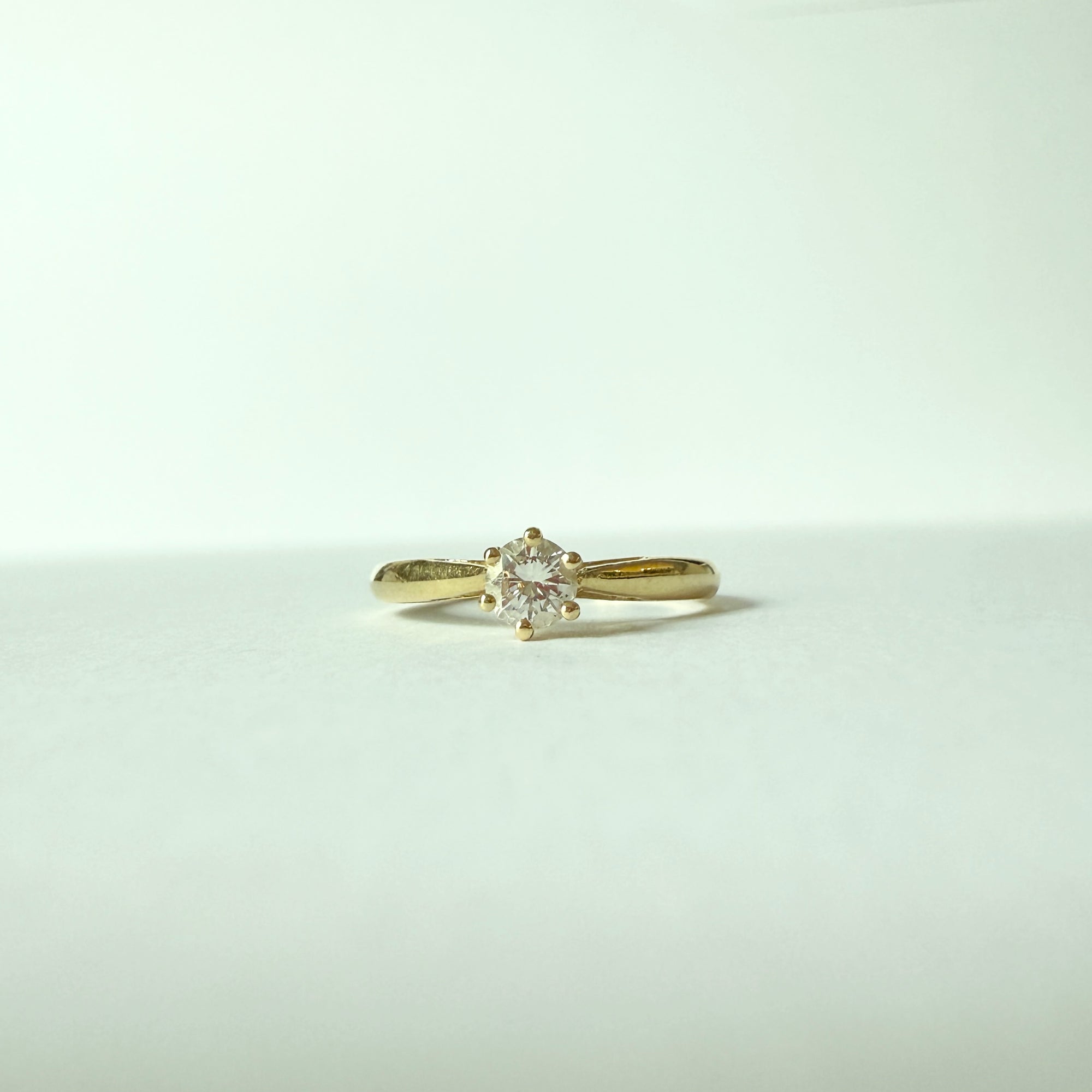 Solitaire en or jaune et diamant｜Années 1990