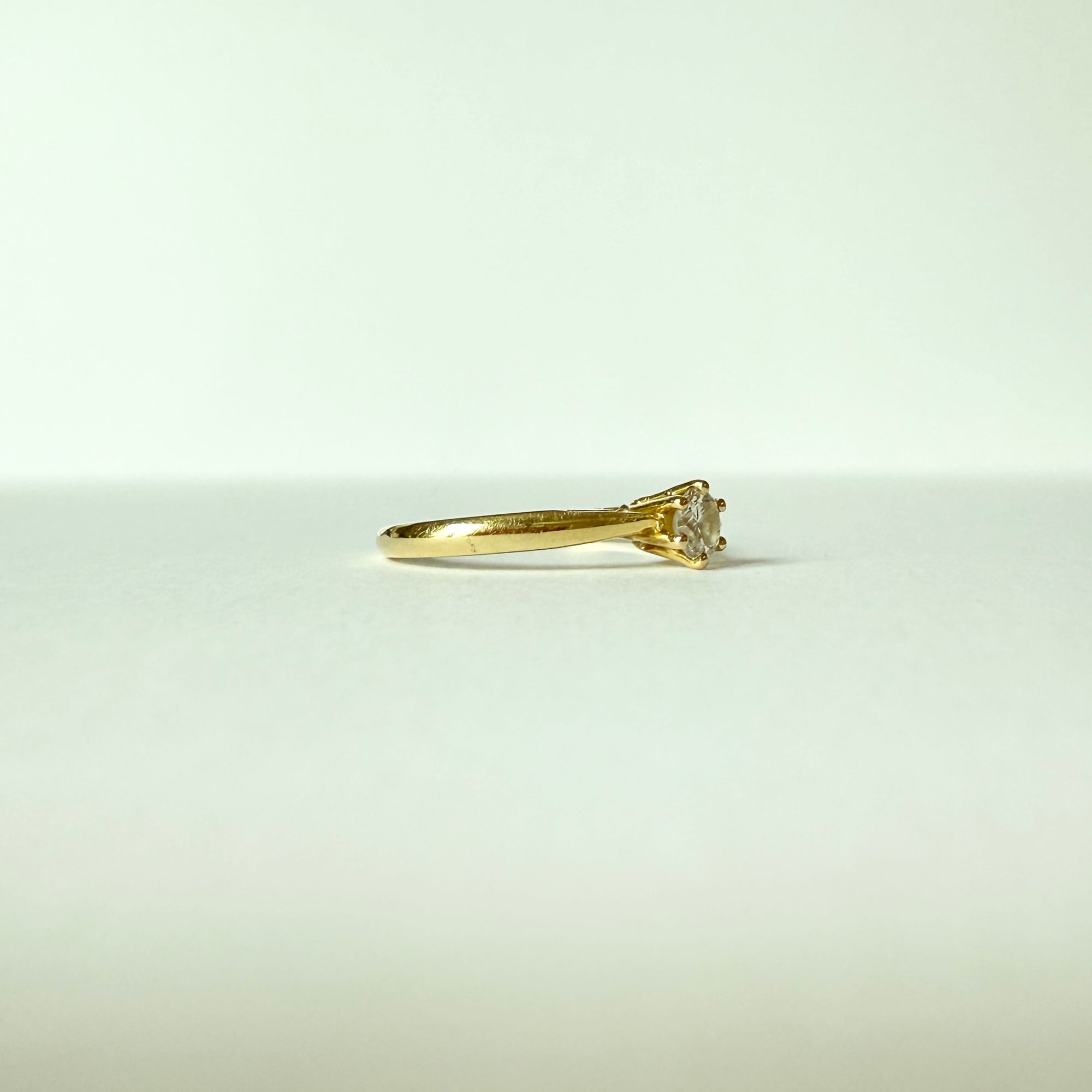 Solitaire en or jaune et diamant｜Années 1990