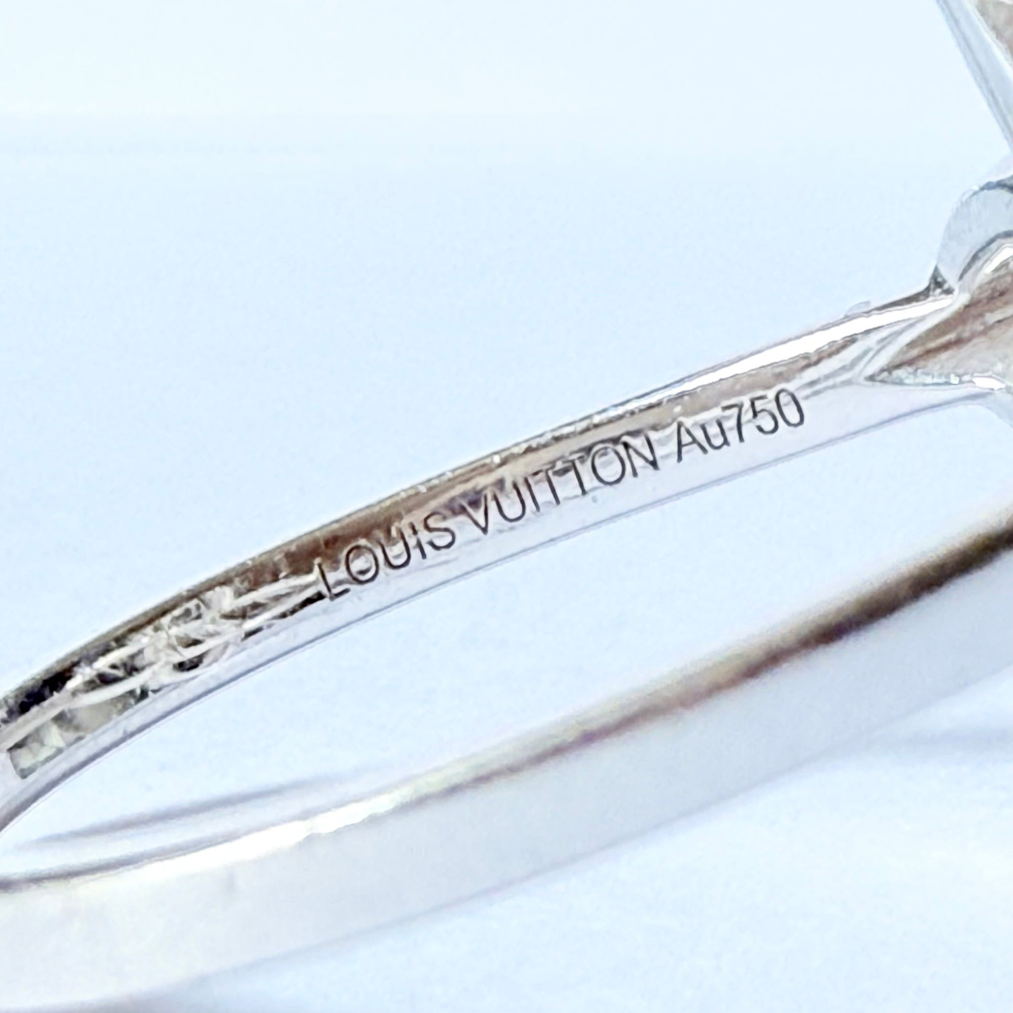 Bague Louis Vuitton｜Or gris et diamants