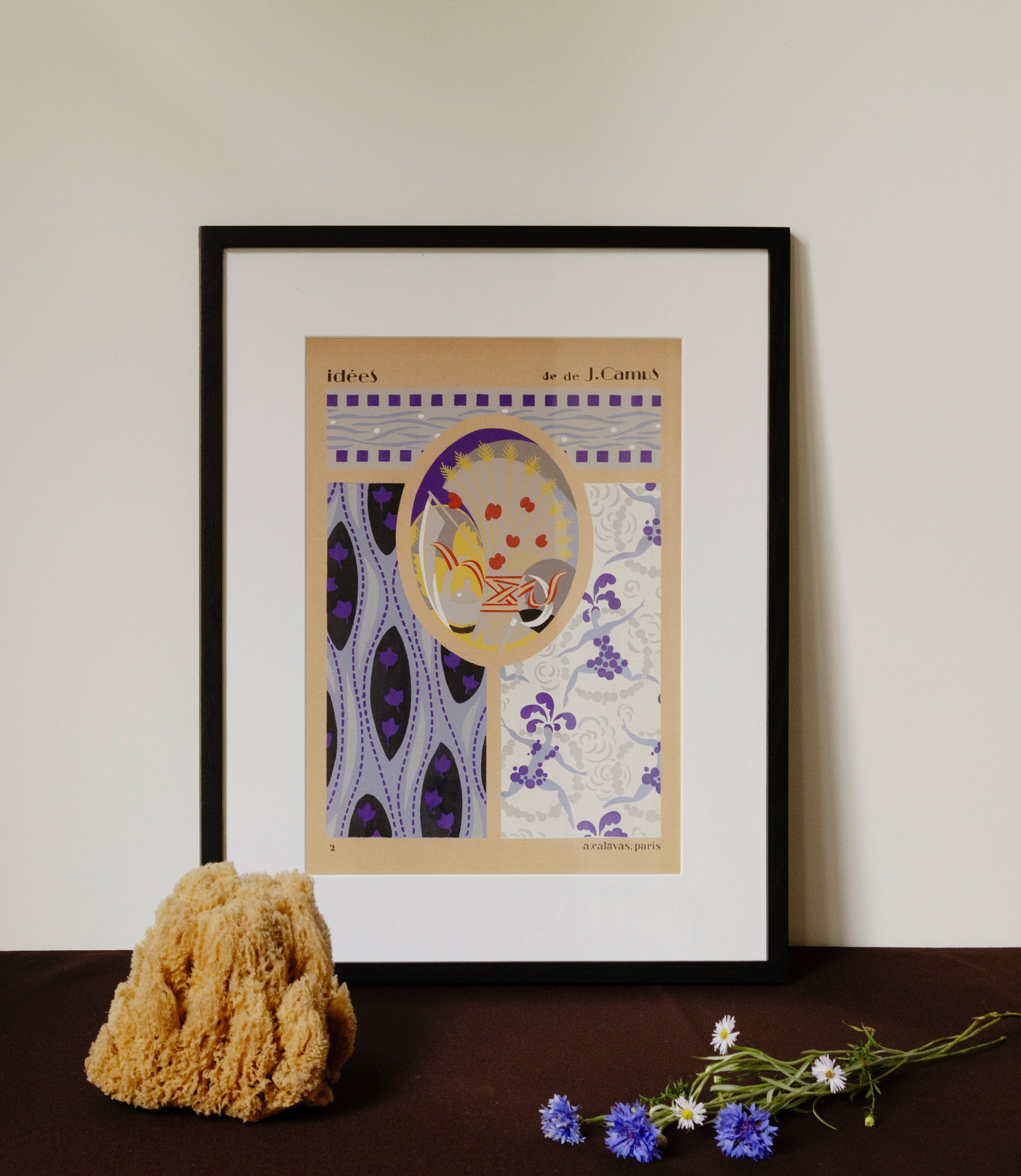 Gouache Art déco de Jacques Camus,  réalisé dans les années 1920 et édité par A. Calavas à Paris, œuvre colorée emblématique de l’Art déco, idéale pour collectionneur ou décoration d’intérieur raffinée.