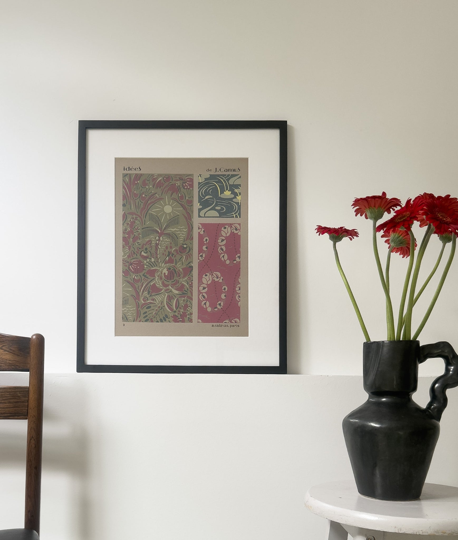 Gouache Art déco de Jacques Camus,  réalisé dans les années 1920 et édité par A. Calavas à Paris, œuvre colorée emblématique de l’Art déco, idéale pour collectionneur ou décoration d’intérieur raffinée.