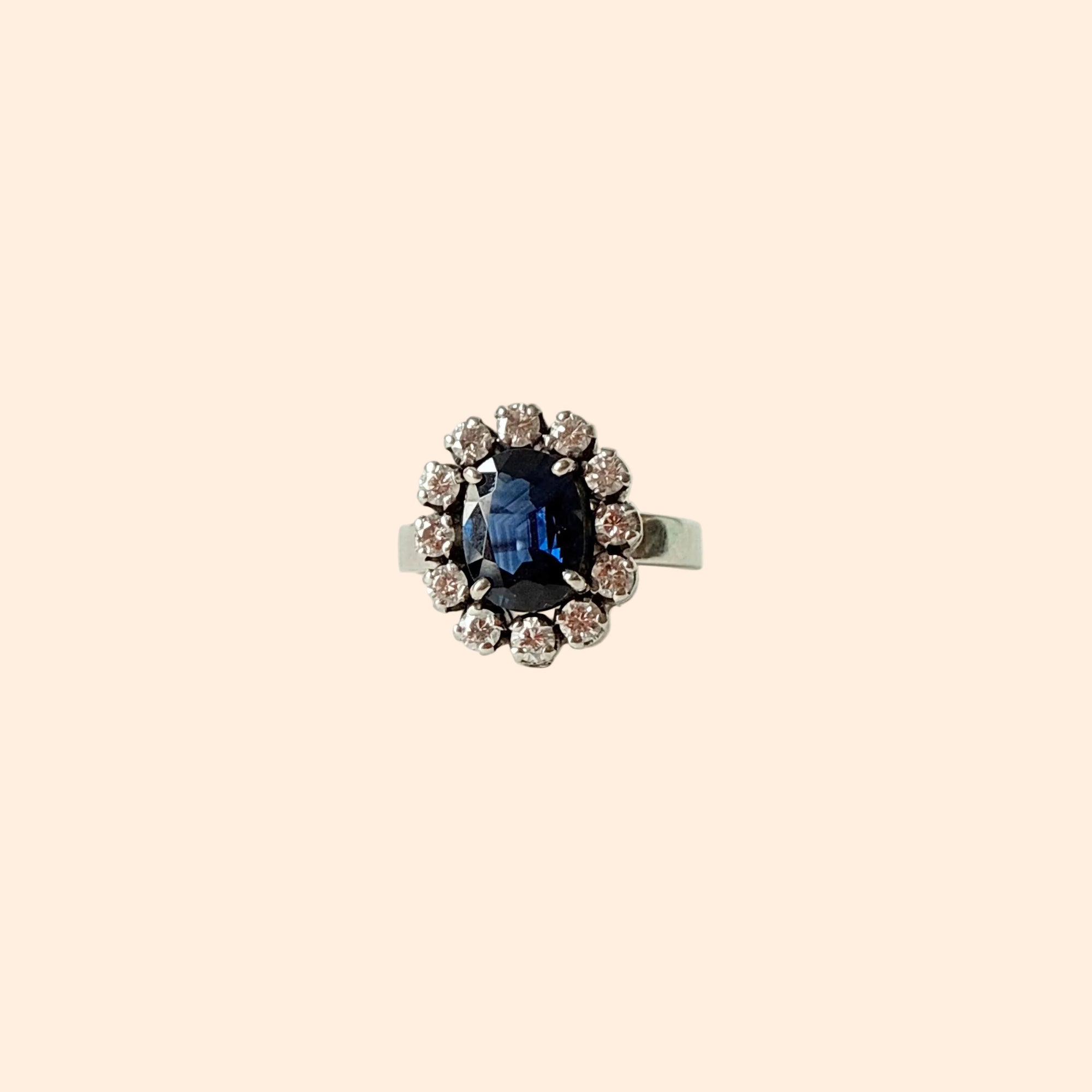Bague marguerite saphir &amp; diamants｜Vers 1960