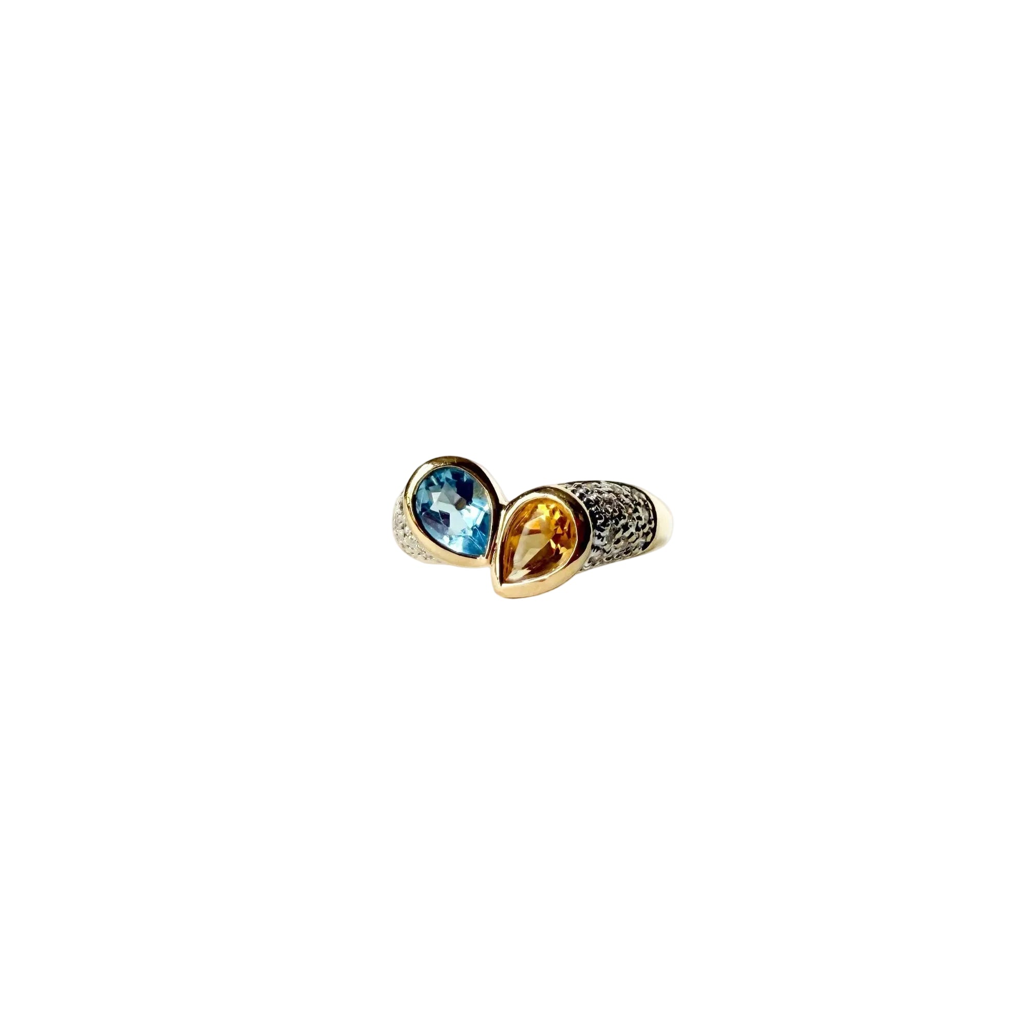 Bague Toi & Moi vintage des années 1980 en or jaune 18 carats, sertie d’une citrine et d’une aigue-marine taille poire entourées de diamants brillants.