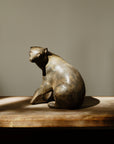 Ours en bronze patiné, sculpture animalière du XXe siècle 