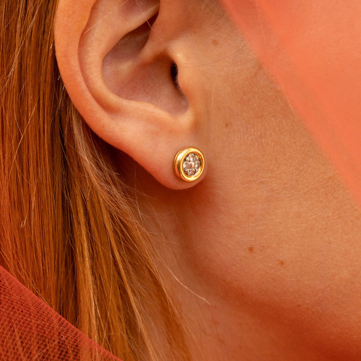 Puces d’oreilles diamants et or jaune｜Années 1990 - Maison Labrune