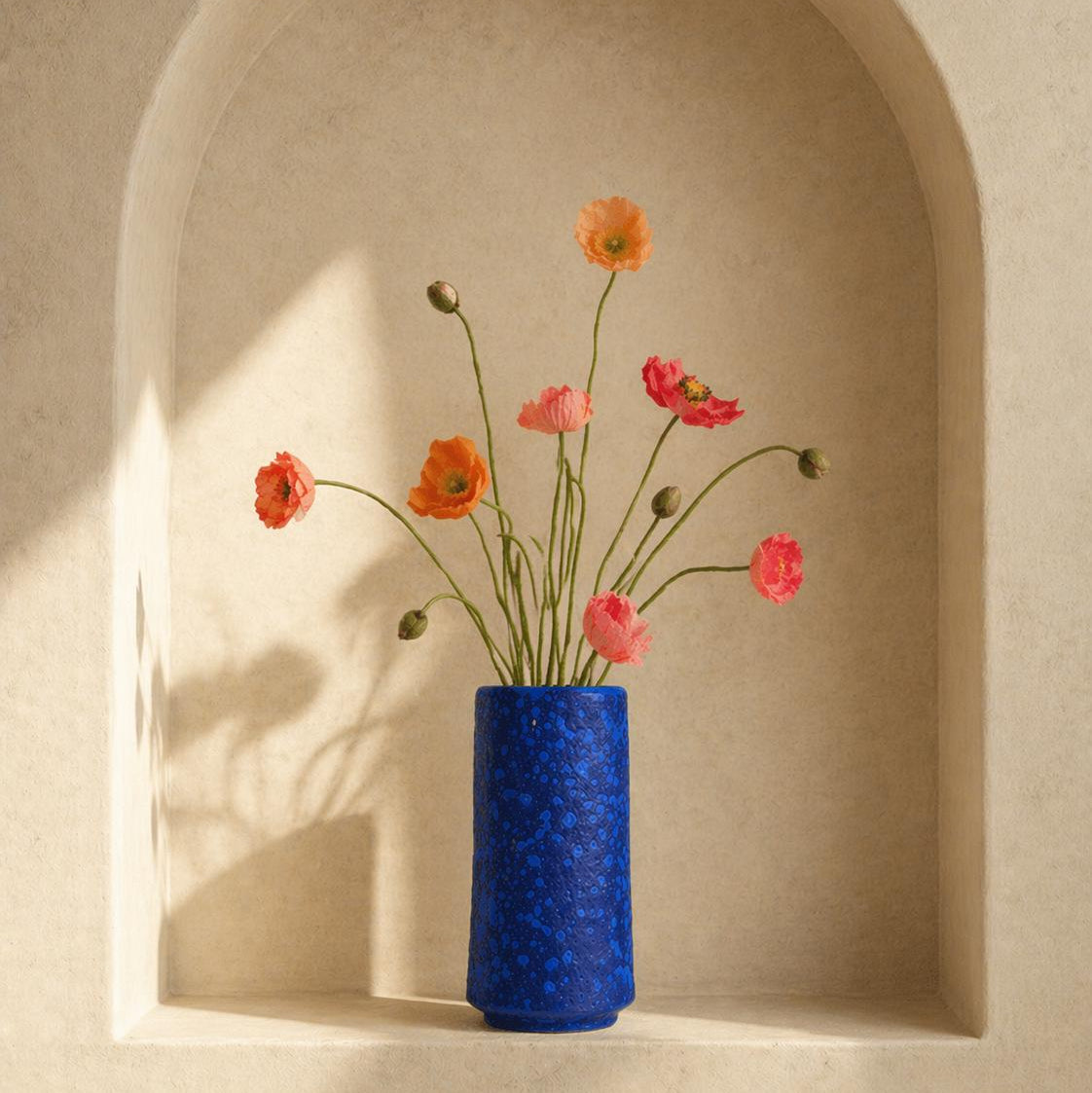 Vase céramique vintage années 1980 bleu roi moucheté style Fat Lava pièce unique artisanale européenne décoration intérieure